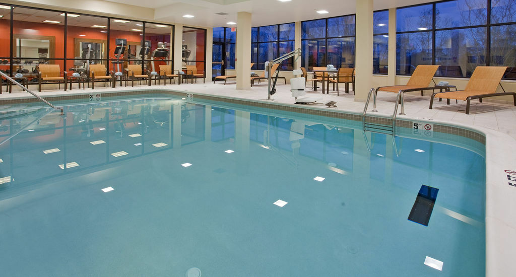 Courtyard By Marriott Pittsburgh North/cranberry Woods 3*
